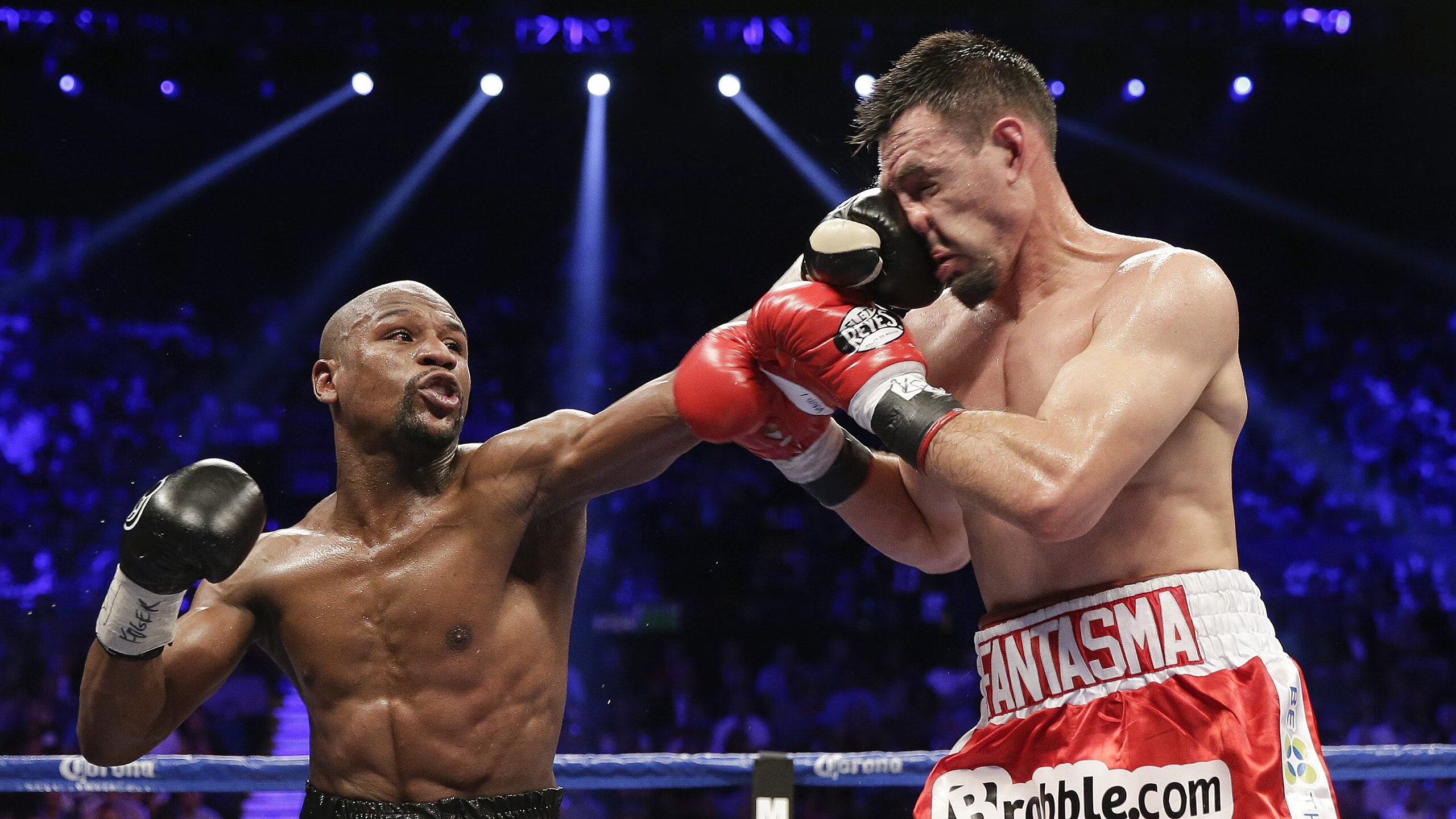 巴黎主场沸腾！法国小组赛最后一刻绝杀，法国国家队巴黎主场